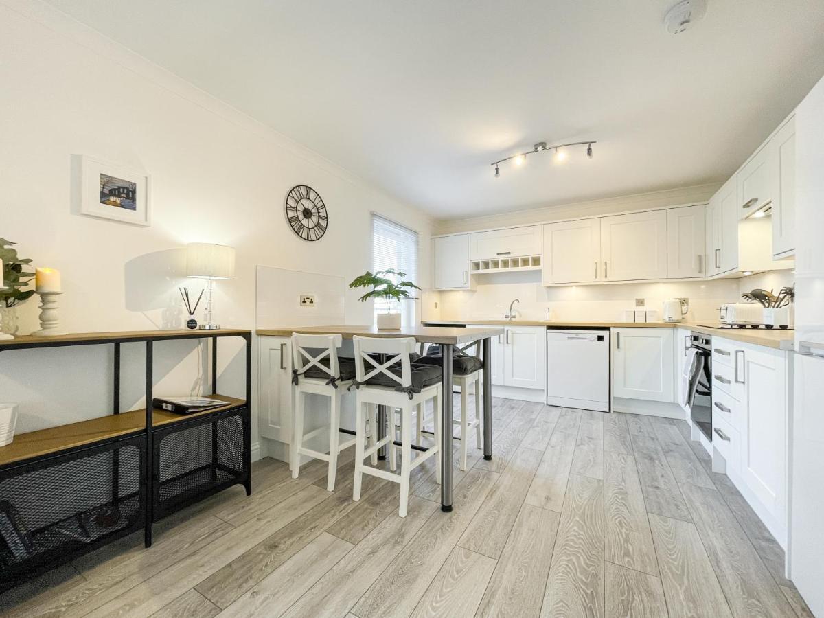 Pier View Apartment オーバン エクステリア 写真